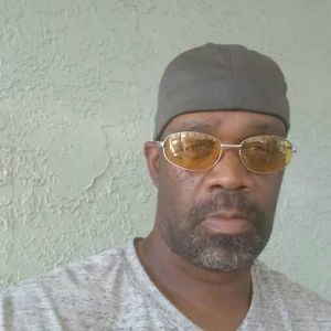 Meet your Posher, Leonard